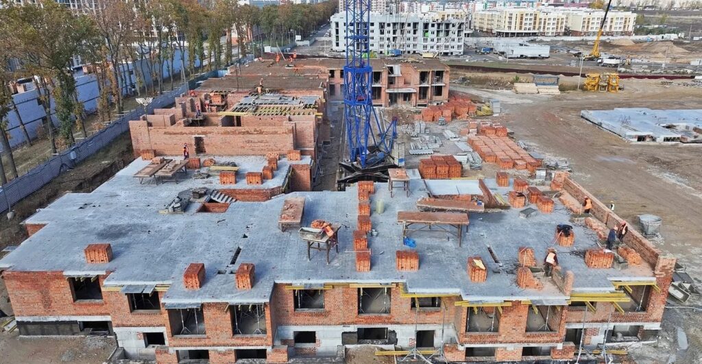 Жовтень 2023 — фото 2 з 9