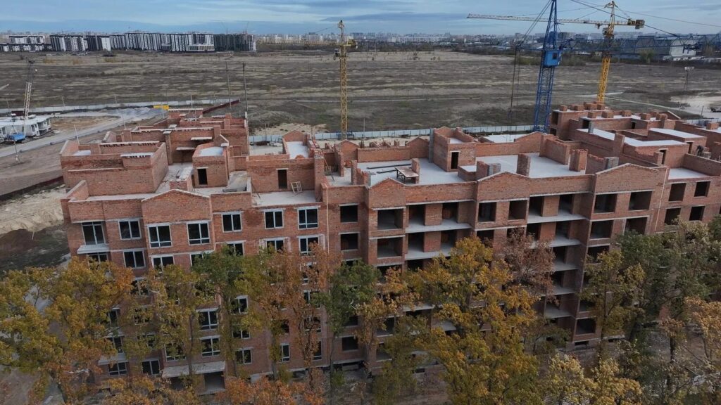 Жовтень 2024 — фото 6 з 12